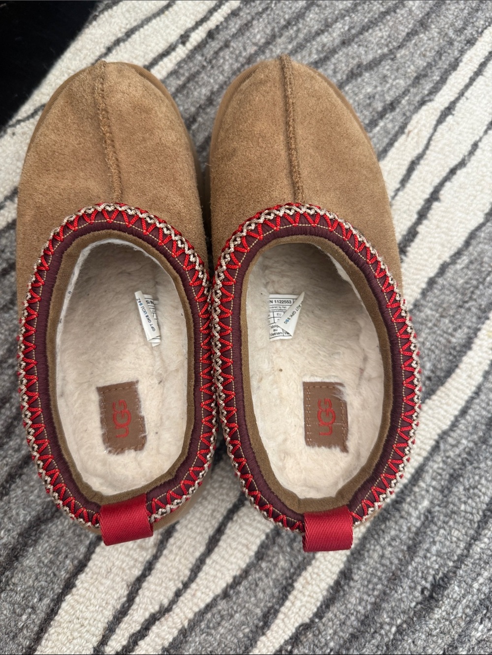 UGG Chestnut Suede platform Slip-On Slippers with Red Trim